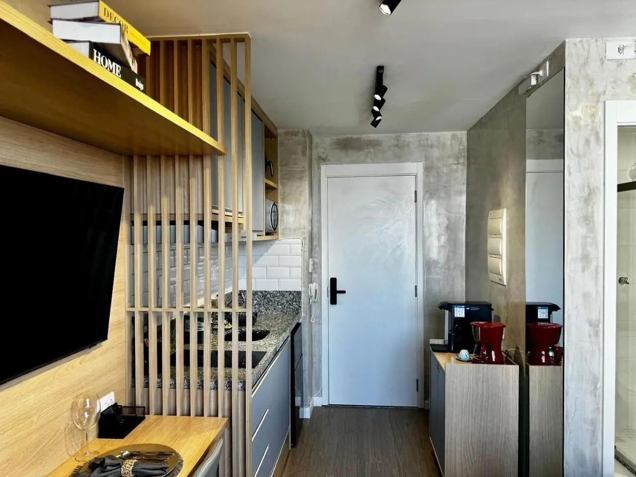 Charmoso Studio No Bras Com Piscina - Metro Bras San Paolo 0*,